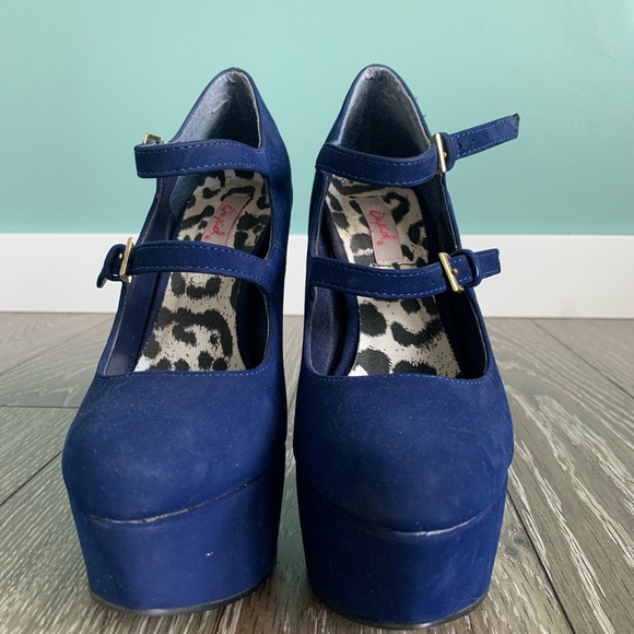 Qupid 5” Stilettos Size 6 - Picture 3 of 8